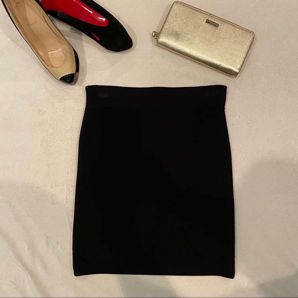 BCBGMaxAzria Stretchy Black Skirt